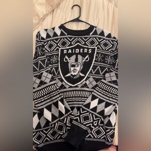 NFL Raiders Black and Gray Crewneck Sweater